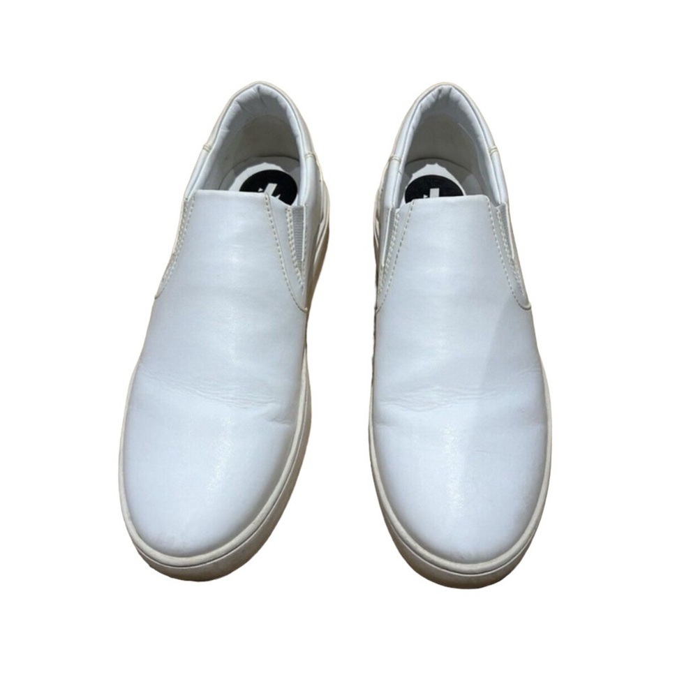 Thousand Fell Womens Size 9.5 Slip On Shoes White Navy Blue Detail Vegan Made - Picture 1 of 9